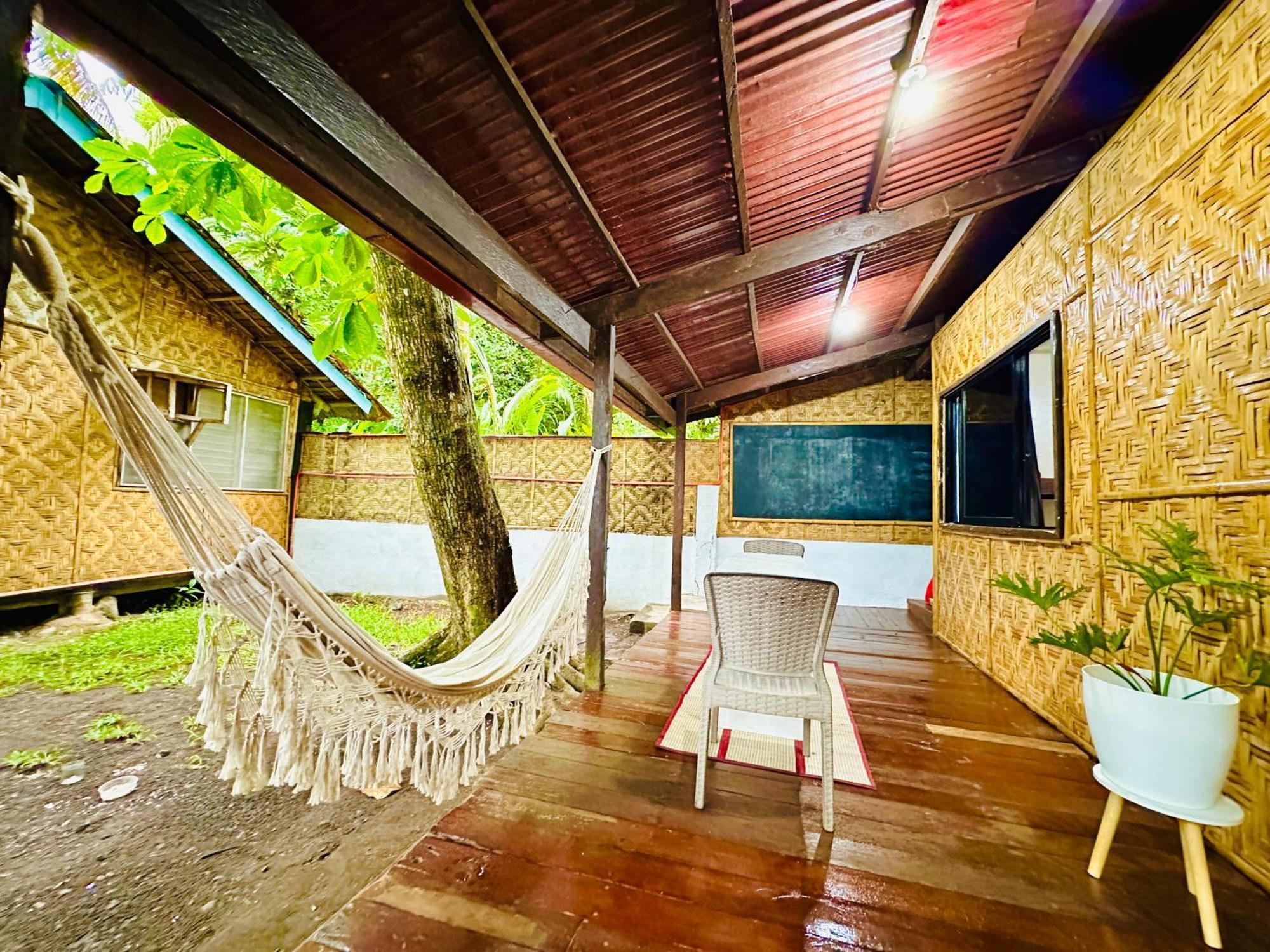 Playa Del Fuego Camiguin Beach Hostel & Resort Mambajao Exterior foto