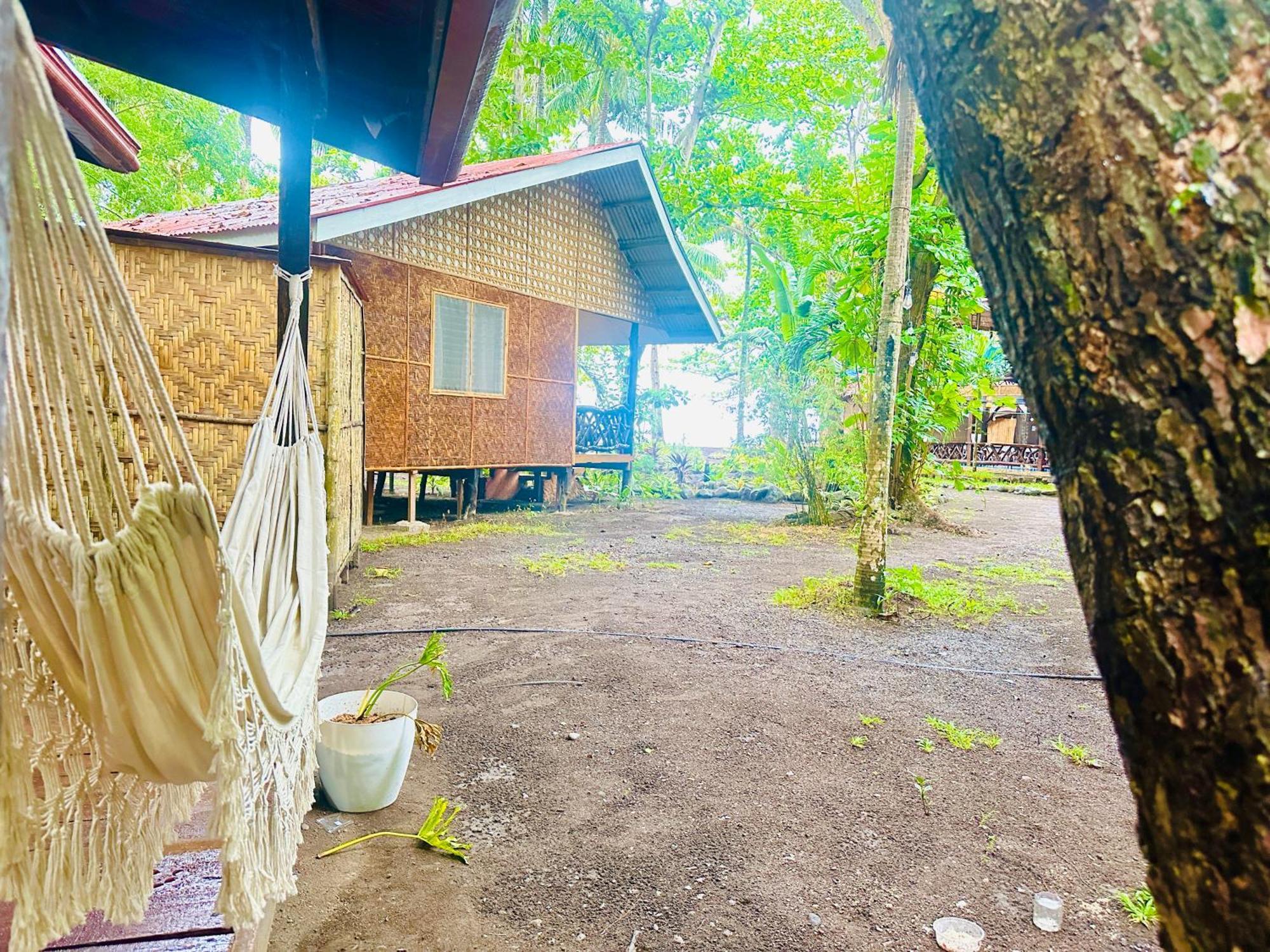 Playa Del Fuego Camiguin Beach Hostel & Resort Mambajao Exterior foto