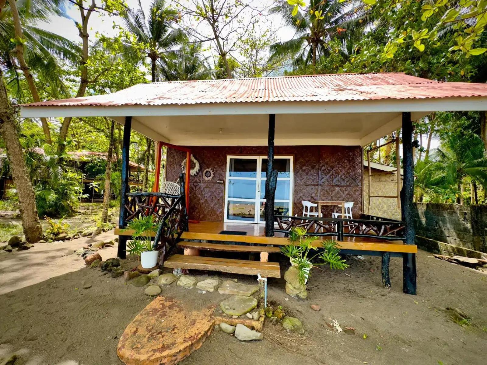 Playa Del Fuego Camiguin Beach Hostel & Resort Mambajao Exterior foto