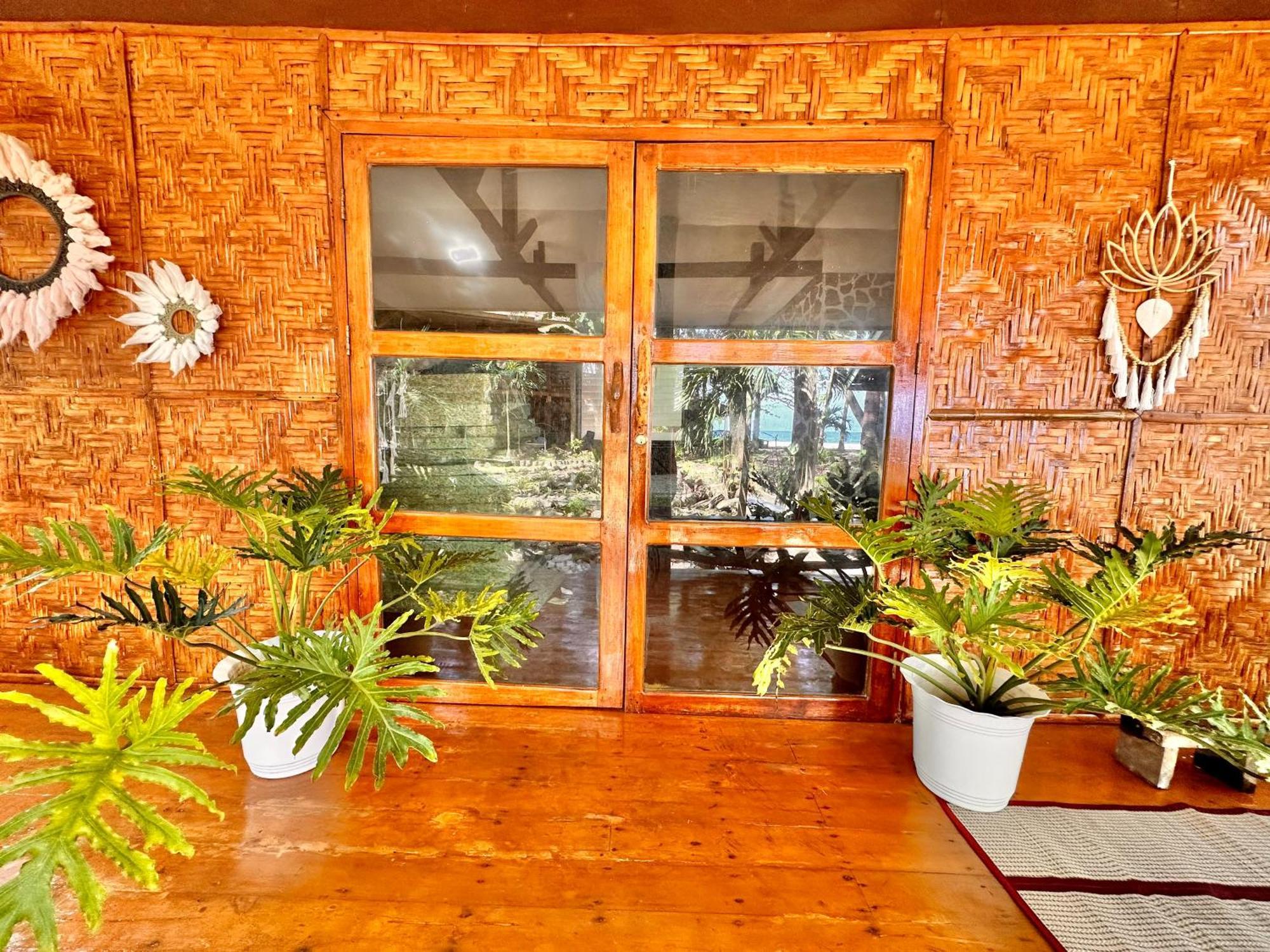 Playa Del Fuego Camiguin Beach Hostel & Resort Mambajao Exterior foto