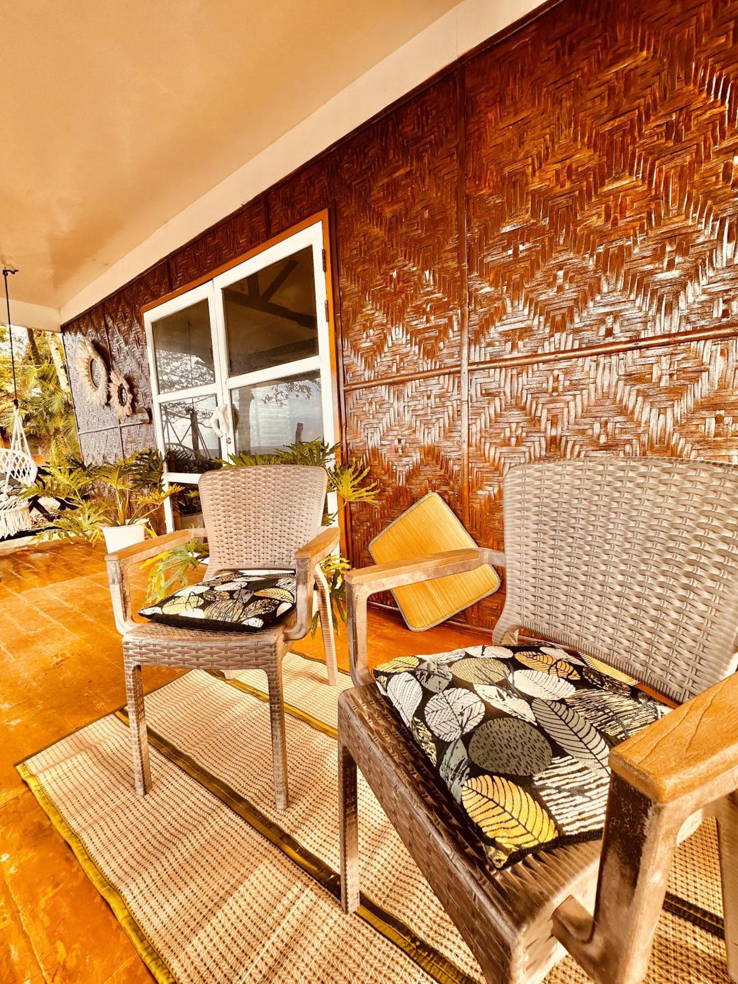 Playa Del Fuego Camiguin Beach Hostel & Resort Mambajao Exterior foto