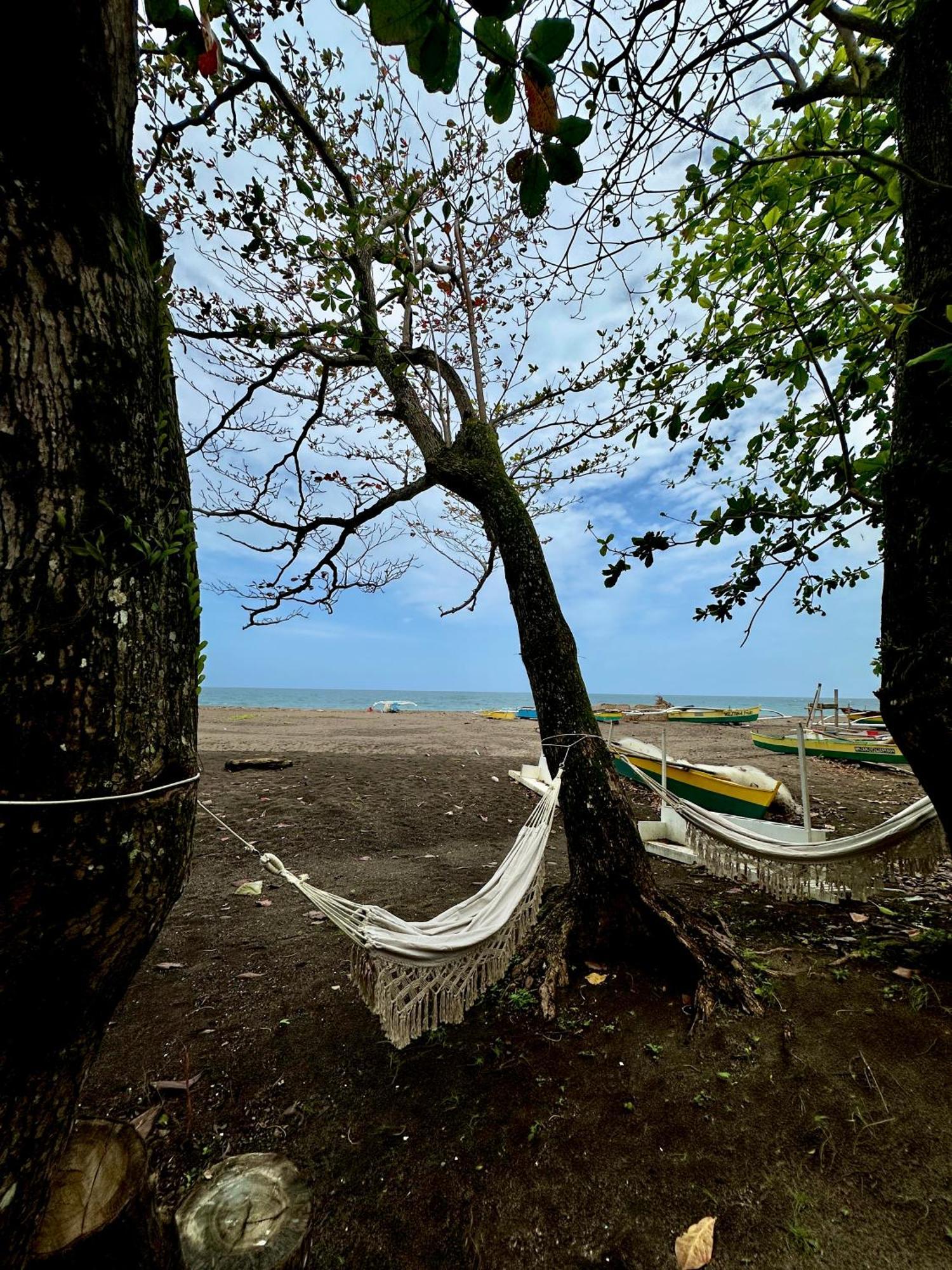 Playa Del Fuego Camiguin Beach Hostel & Resort Mambajao Exterior foto